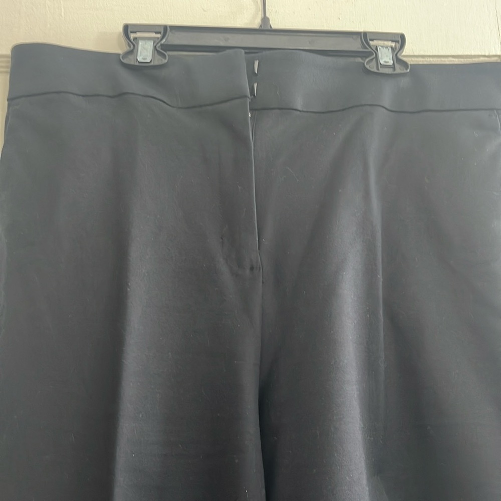 Black wide leg ankle pants